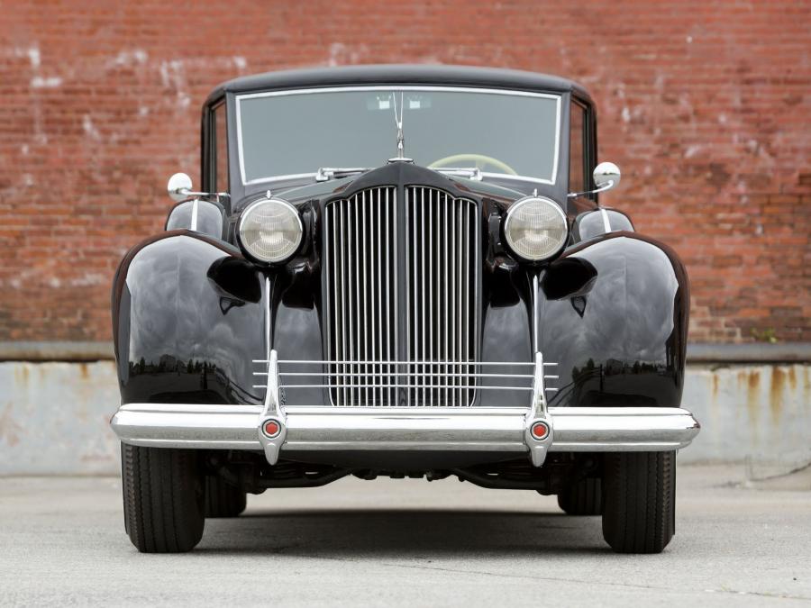  Packard Twelve All-Weather Cabriolet by Rollston 1938 года  (фото 13 из 14)
